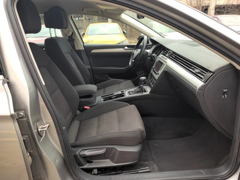 VW Passat 2.0TDI Comfortline, снимка 6 - Автомобили и джипове - 49008832