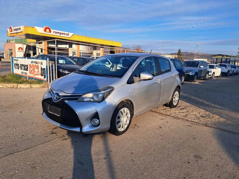 Toyota Yaris HYBRID, снимка 3 - Автомобили и джипове - 49072518