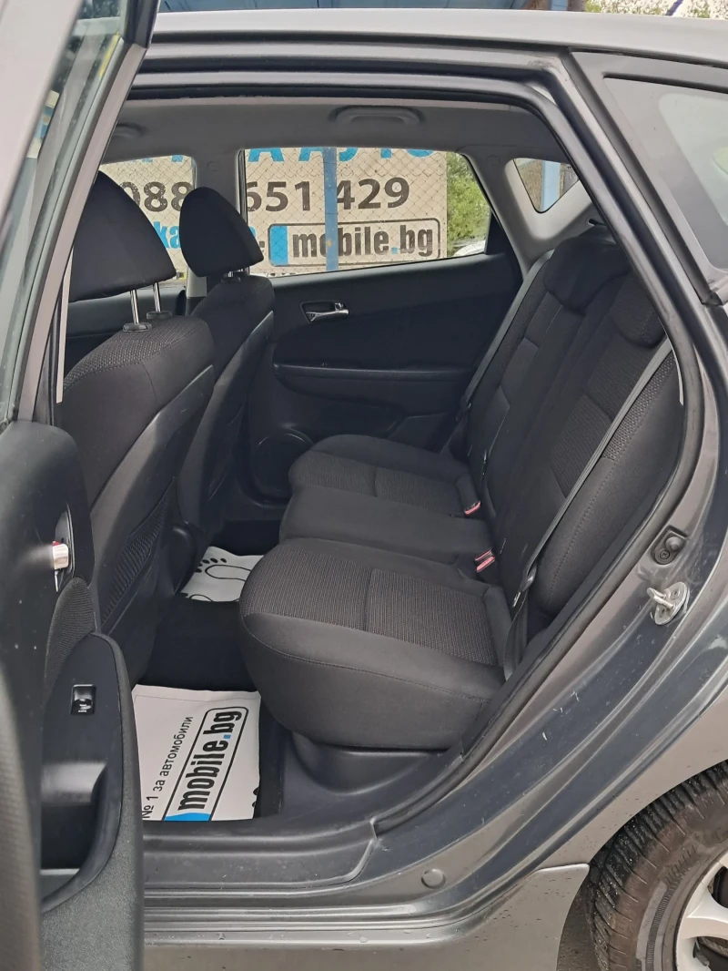 Hyundai I30, снимка 10 - Автомобили и джипове - 50048108