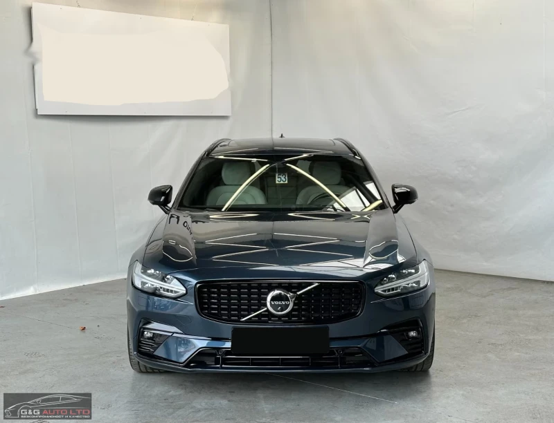Volvo V90 R-DESIGN/197HP/B4/PANO/HUD/MEMO/360/NAVI/LED/306g, снимка 2 - Автомобили и джипове - 51681641