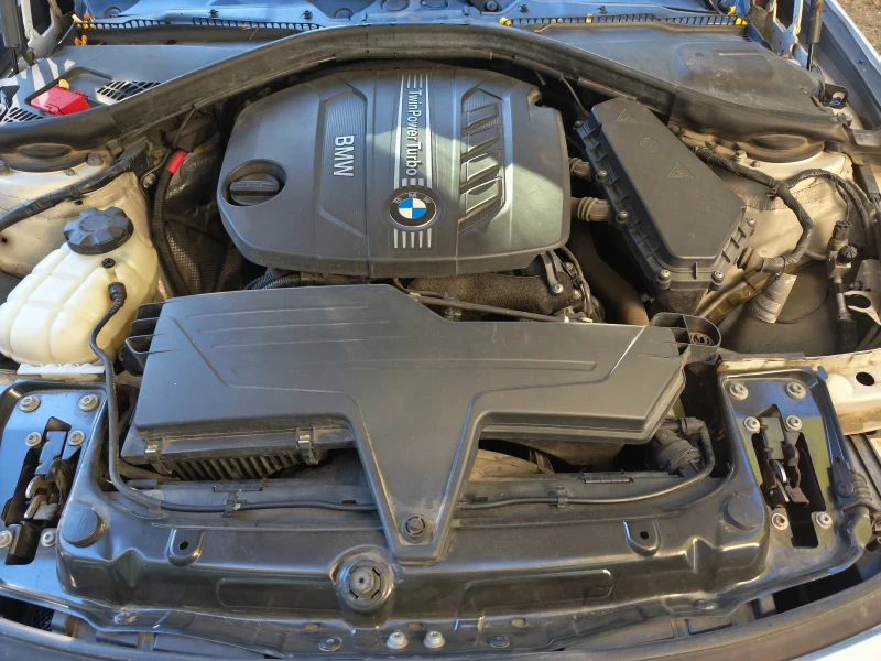 BMW 320 320d, xDrive, M packet, Sport edition, F30, снимка 5 - Автомобили и джипове - 52822193