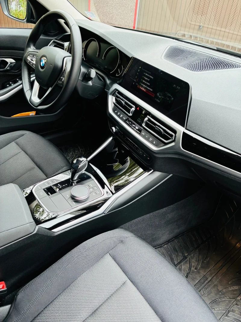 BMW 320 37000км!-купена нова от BMW/BG-един собственик, снимка 10 - Автомобили и джипове - 52669503