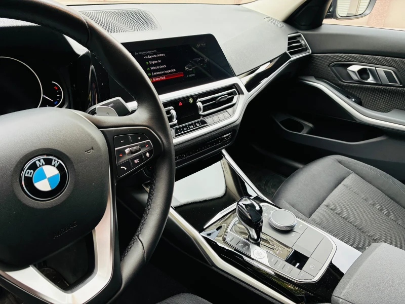 BMW 320 37000км!-купена нова от BMW/BG-един собственик, снимка 11 - Автомобили и джипове - 52669503
