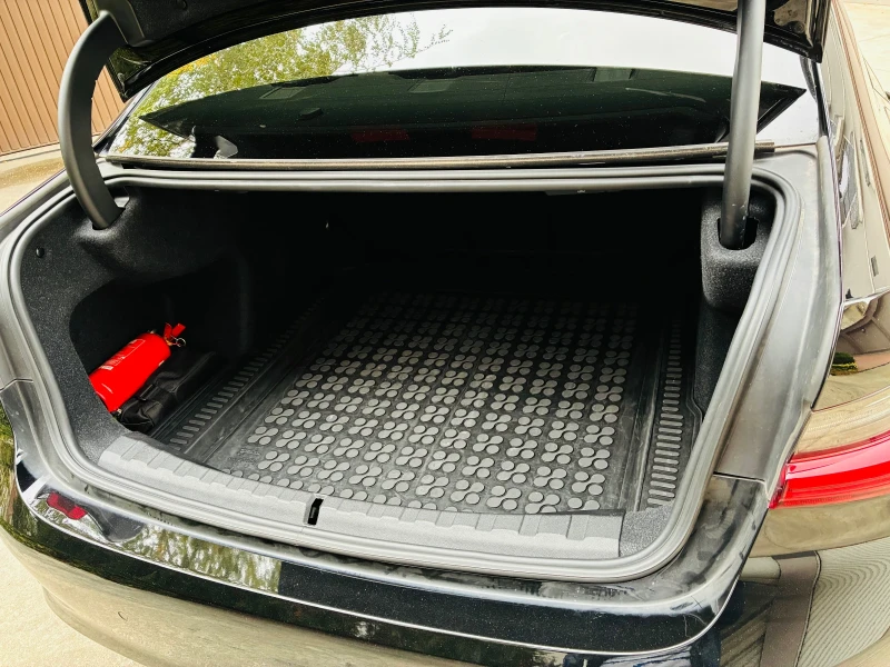 BMW 320 37000км!-купена нова от BMW/BG-един собственик, снимка 16 - Автомобили и джипове - 52669503