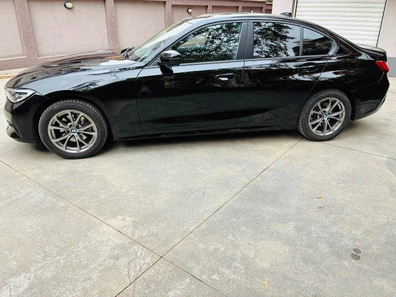 BMW 320 37000км!-купена нова от BMW/BG-един собственик, снимка 8 - Автомобили и джипове - 52669503