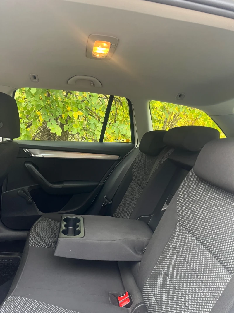 Skoda Octavia 4х4, снимка 10 - Автомобили и джипове - 52631308
