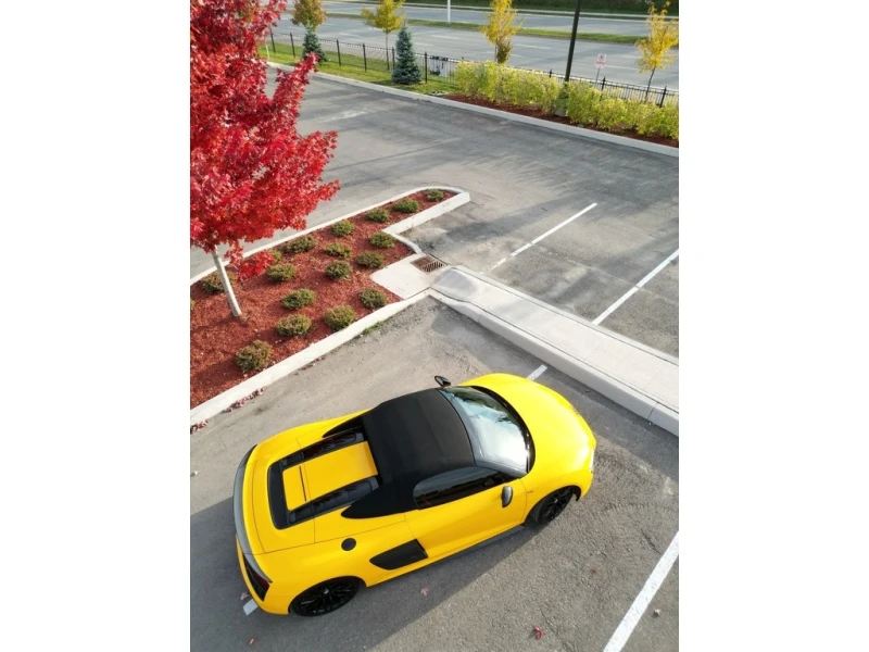 Audi R8 * 2dr Conv Spyder Auto V10 * CARFAX * ЦЕНА ДО БГ, снимка 3 - Автомобили и джипове - 52793909