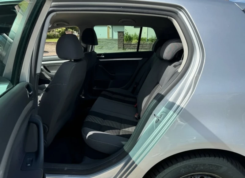 VW Golf, снимка 10 - Автомобили и джипове - 52876765