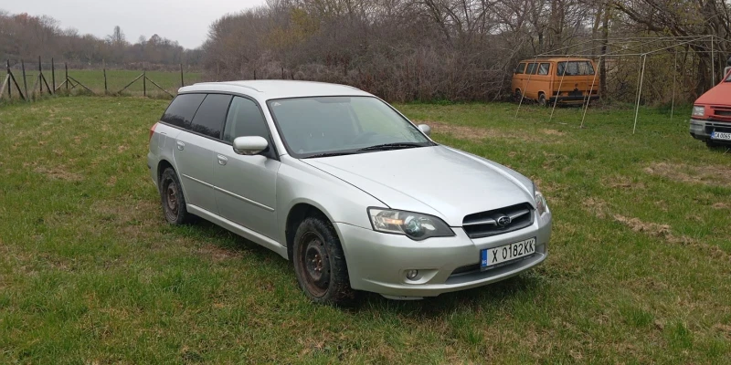 Subaru Legacy 2.0Gl, снимка 2 - Автомобили и джипове - 52878674