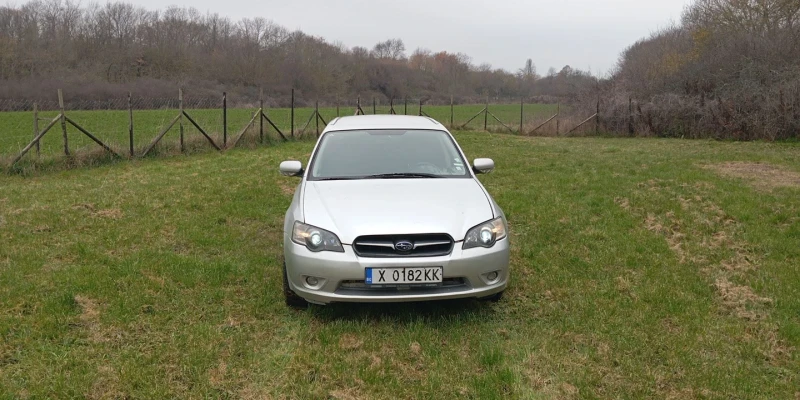 Subaru Legacy 2.0Gl, снимка 4 - Автомобили и джипове - 52878674
