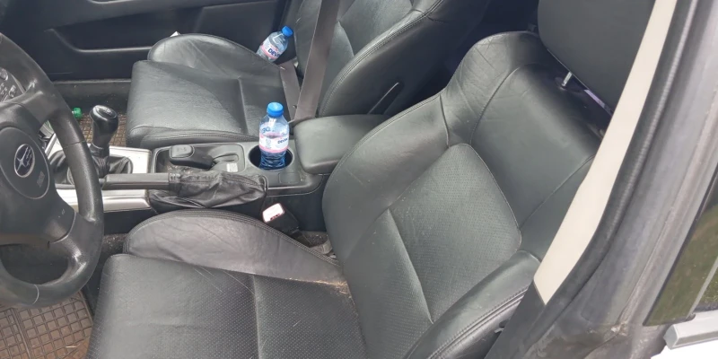 Subaru Legacy 2.0Gl, снимка 7 - Автомобили и джипове - 52878674
