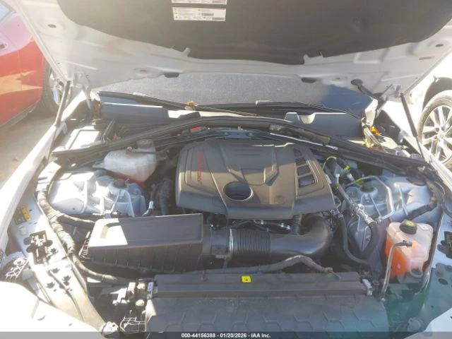 Alfa Romeo Giulia * KEYLESS* ПАНОРАМА* КОЖА* ПОДГРЕВ* КАМЕРА* , снимка 13 - Автомобили и джипове - 53952626