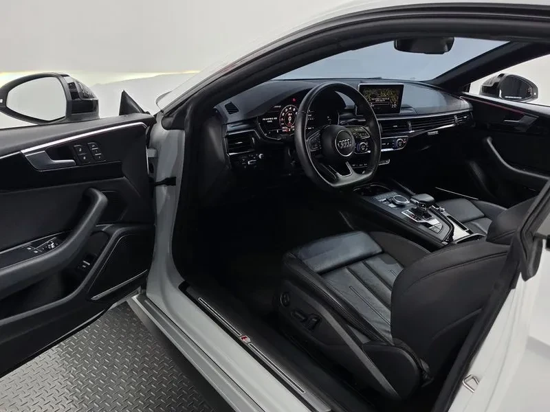Audi A5 45 Tfsi Quattro Coupe, снимка 10 - Автомобили и джипове - 55816830