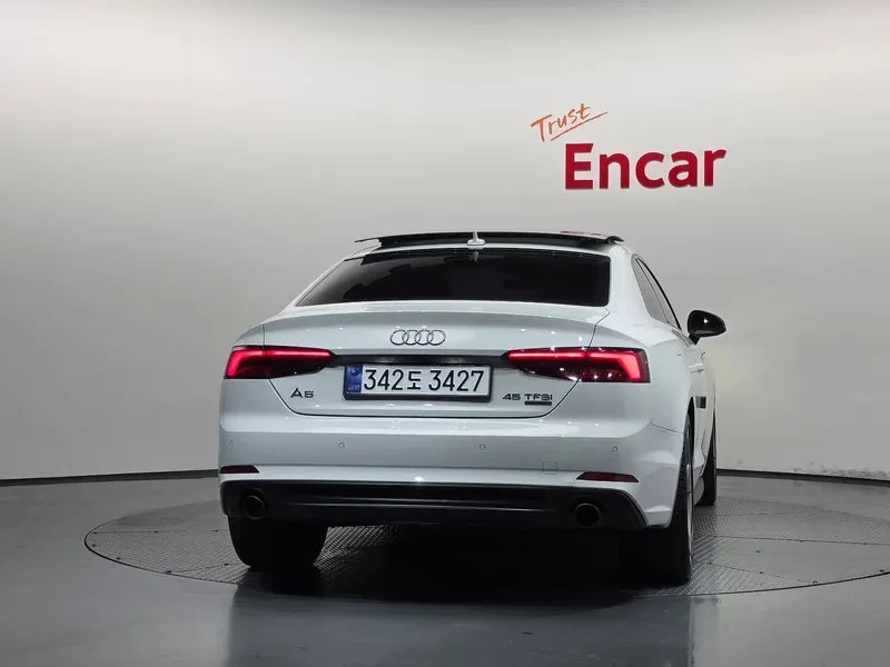 Audi A5 45 Tfsi Quattro Coupe, снимка 4 - Автомобили и джипове - 55816830