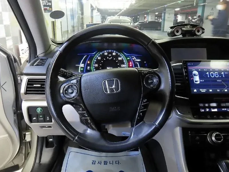 Honda Accord 2.0 Hybrid 9Th Generation, снимка 16 - Автомобили и джипове - 55883283