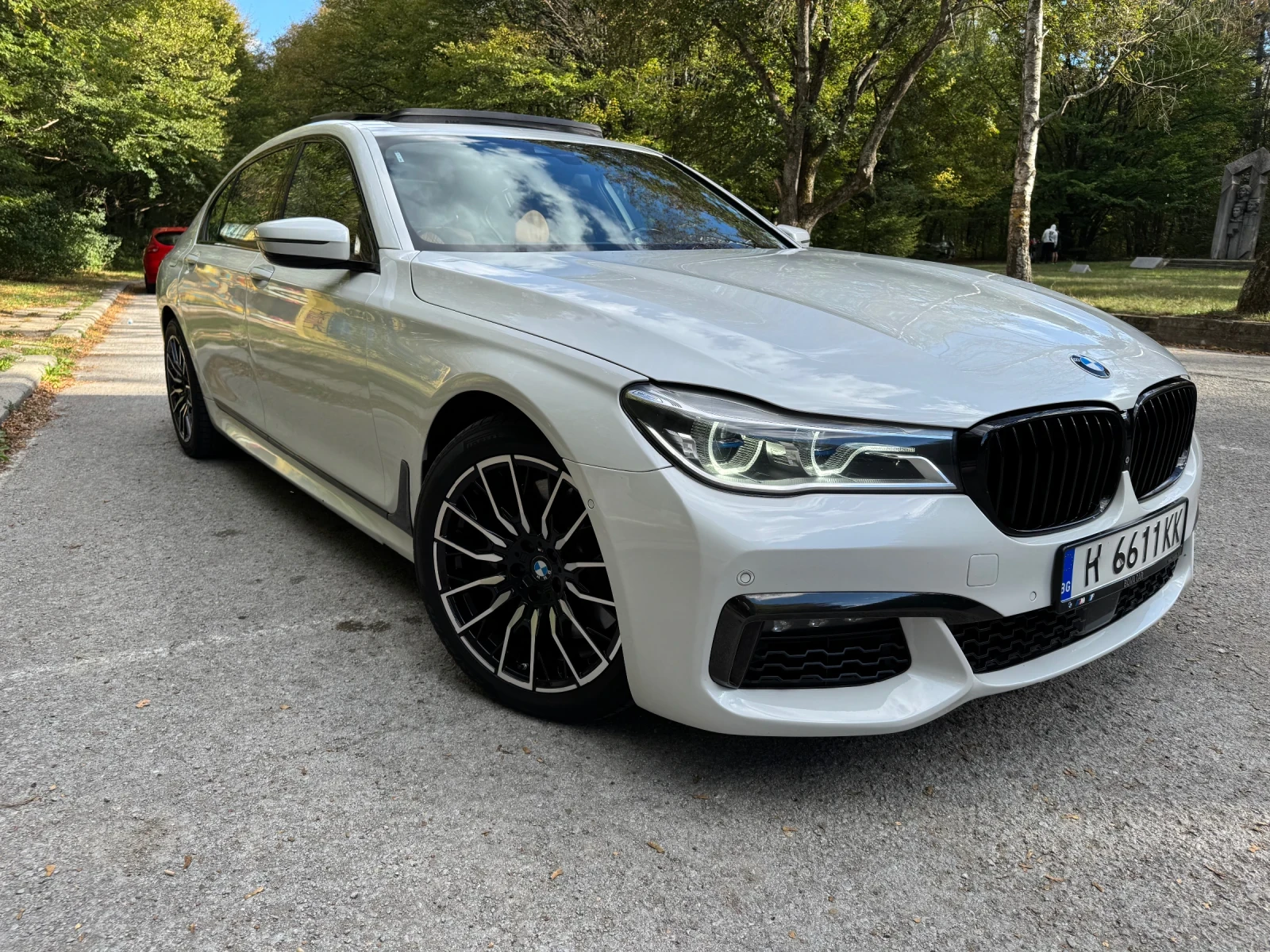 BMW 750 i Long Xdrive * ЛИЗИНГ* РЕАЛНИ КИЛОМЕТРИ*  - [1] 