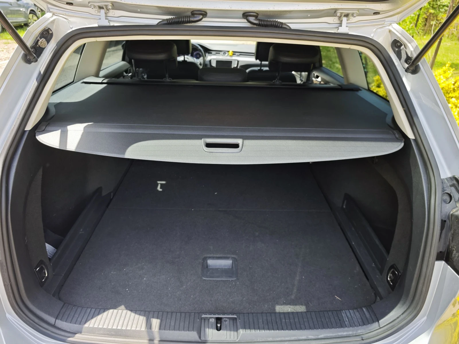 VW Passat 2.0TDI 150hp DSG 163765km Дигитален - изображение 8