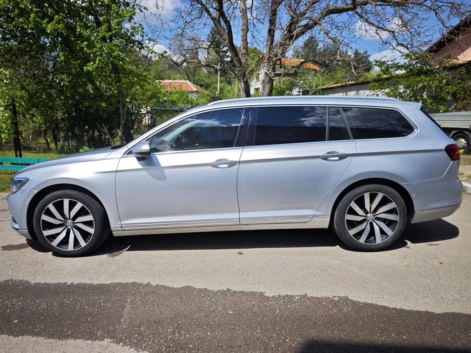 VW Passat 2.0TDI 150hp DSG 163765km Дигитален - изображение 4