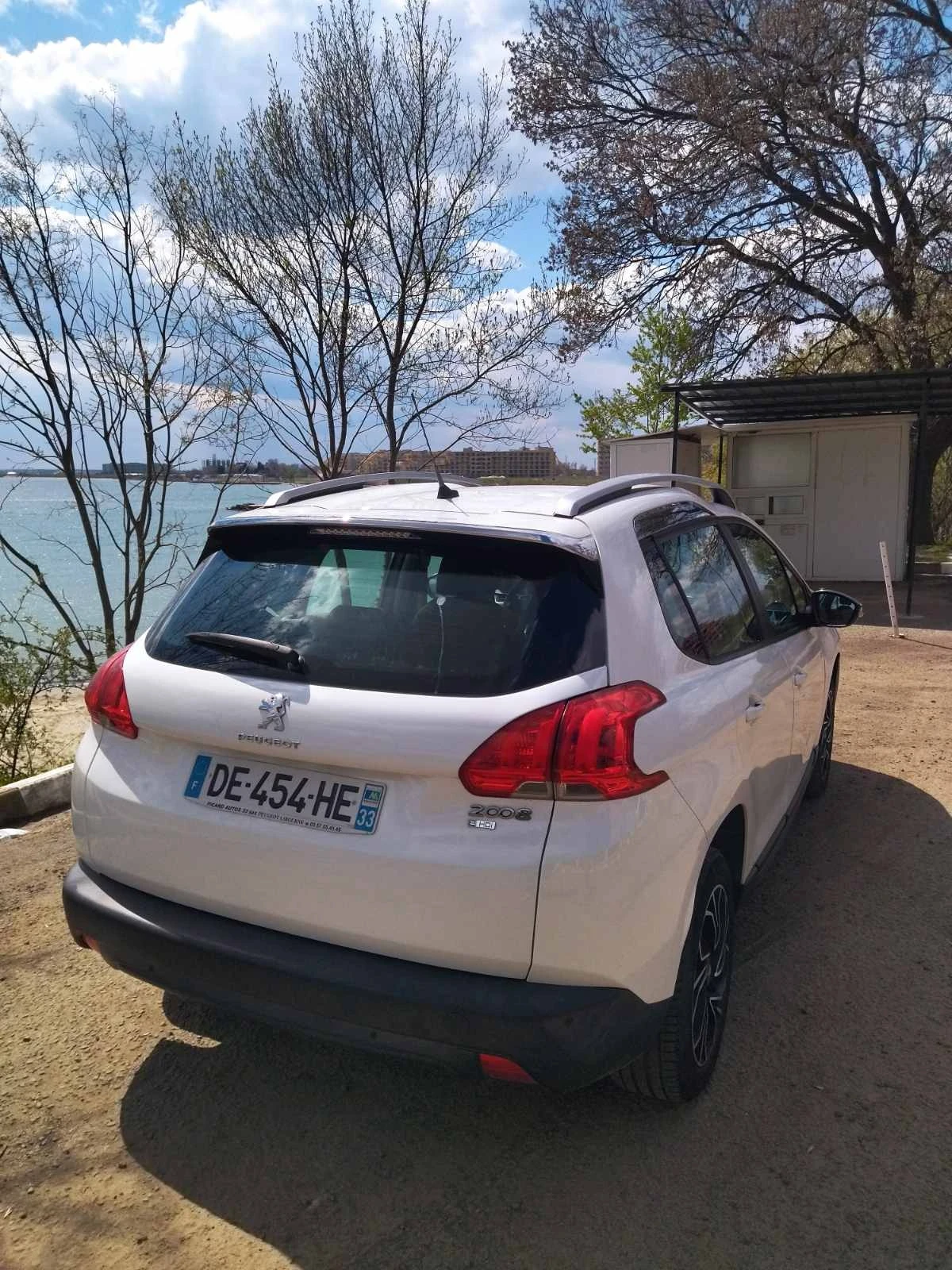 Peugeot 2008 1.6 E HDI automat - изображение 3