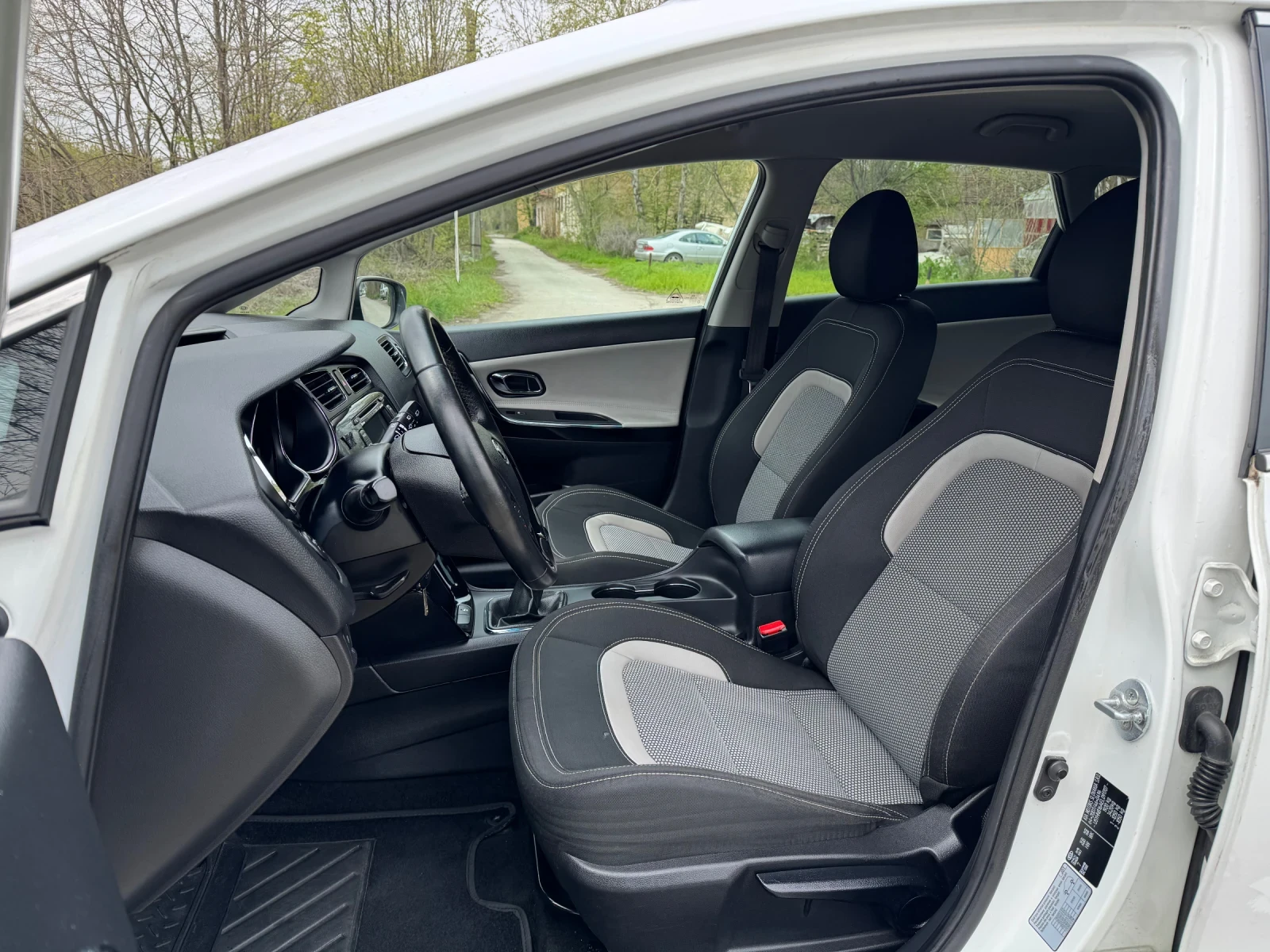 Kia Ceed 1.6D.NAVI.LED.2-ключа.Италия.Без ръжди.251х.км - изображение 7