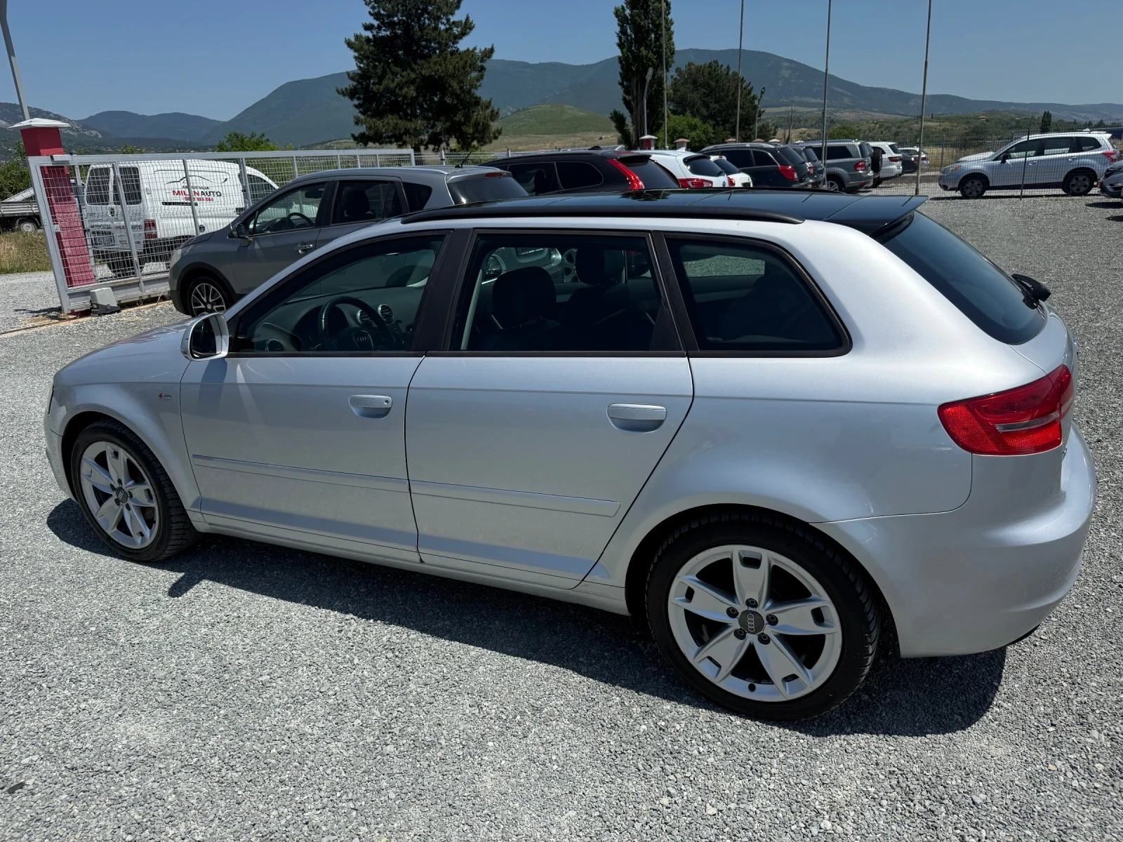Audi A3 (KATO НОВА)^(S-Line) - изображение 8