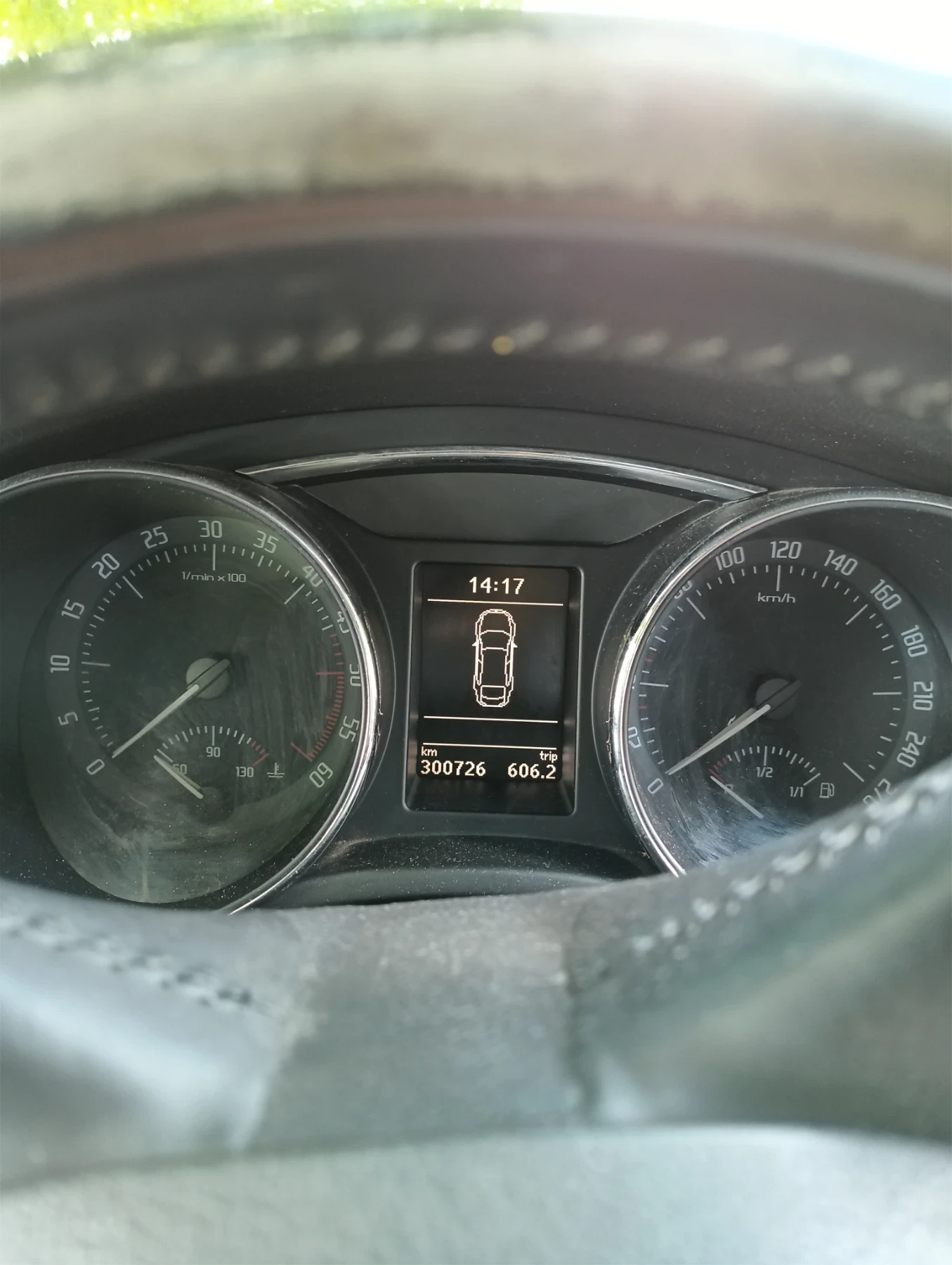 Skoda Superb  - изображение 7