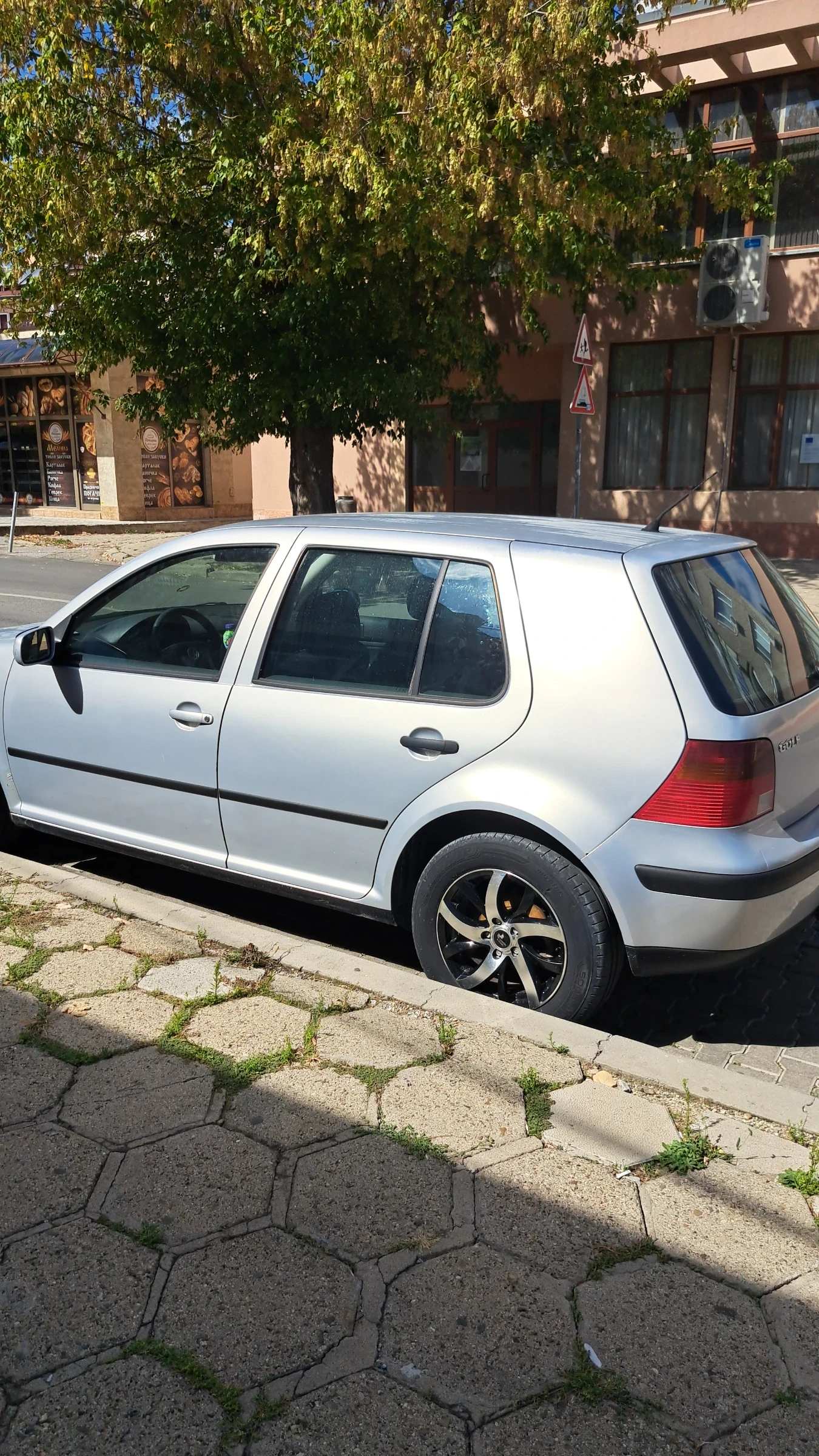 VW Golf  - изображение 2