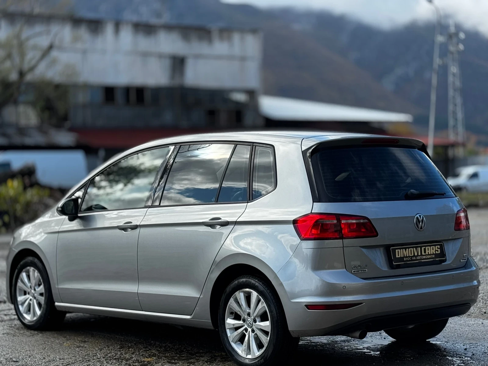 VW Golf Sportsvan 1.6TDI/ | Mobile.bg   3