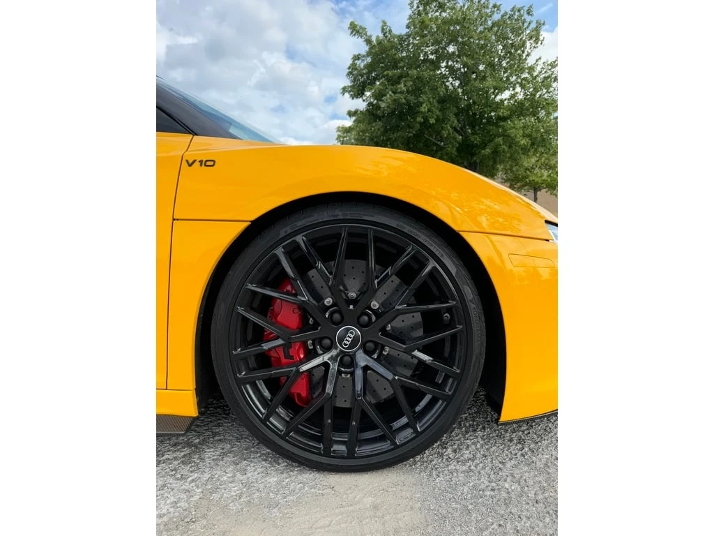 Audi R8 * 2dr Conv Spyder Auto V10 * CARFAX * ���� �� �� | Mobile.bg � ����������� 8