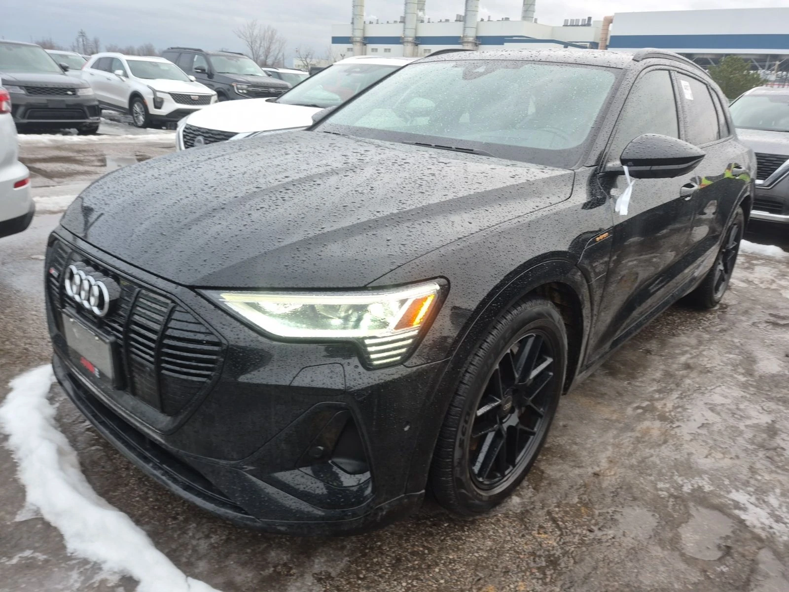 Audi E-Tron S Line/TECHNIK/Driver assistance/Cooled/2set tir�s | Mobile.bg � ����������� 1