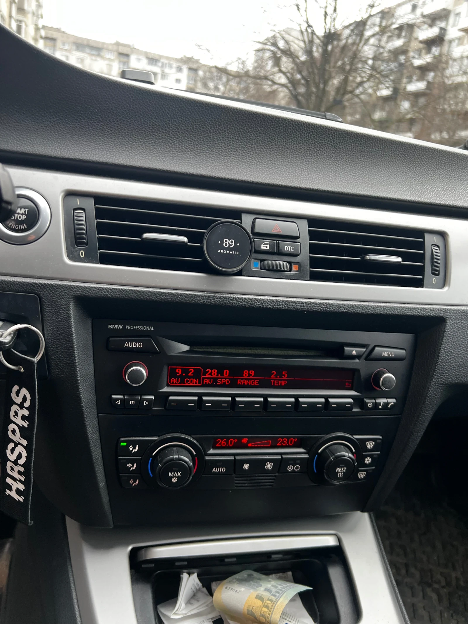 BMW 320  - изображение 7