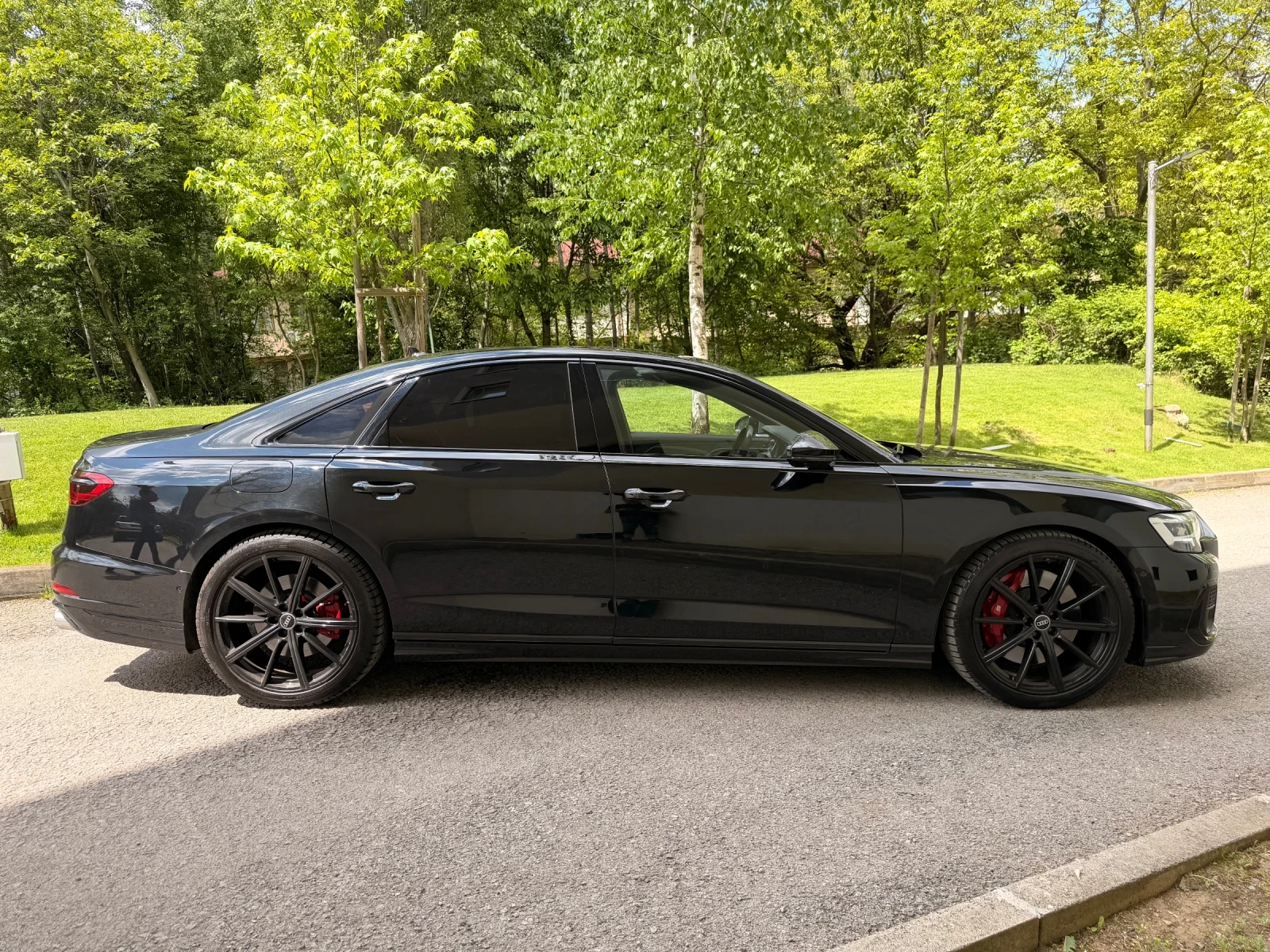 Audi S8 FACE / CARBON / B&O, снимка 8 - Автомобили и джипове - 54627155