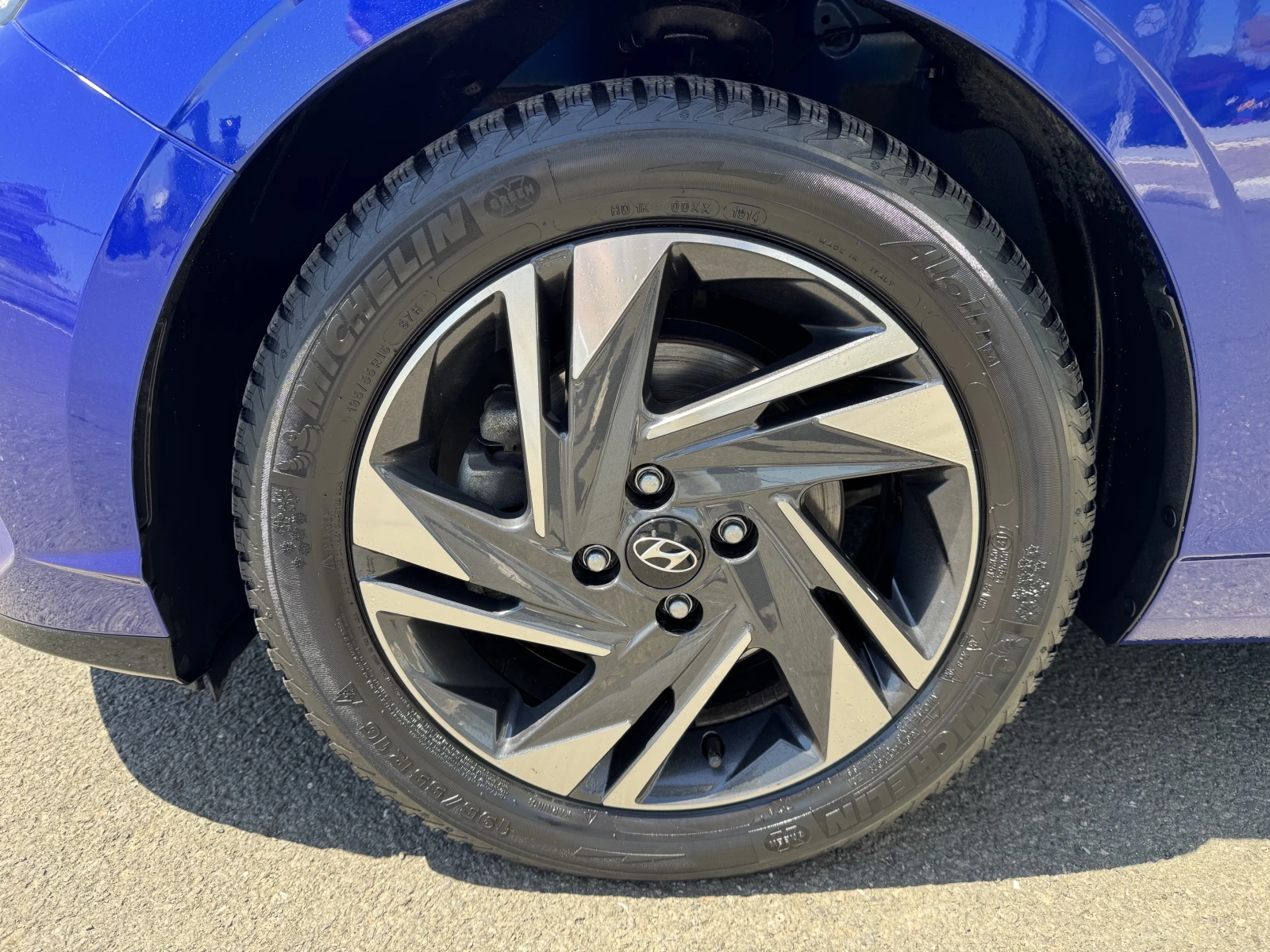 Hyundai I20 Exclusive No Navi & PAS, снимка 9 - Автомобили и джипове - 54915587