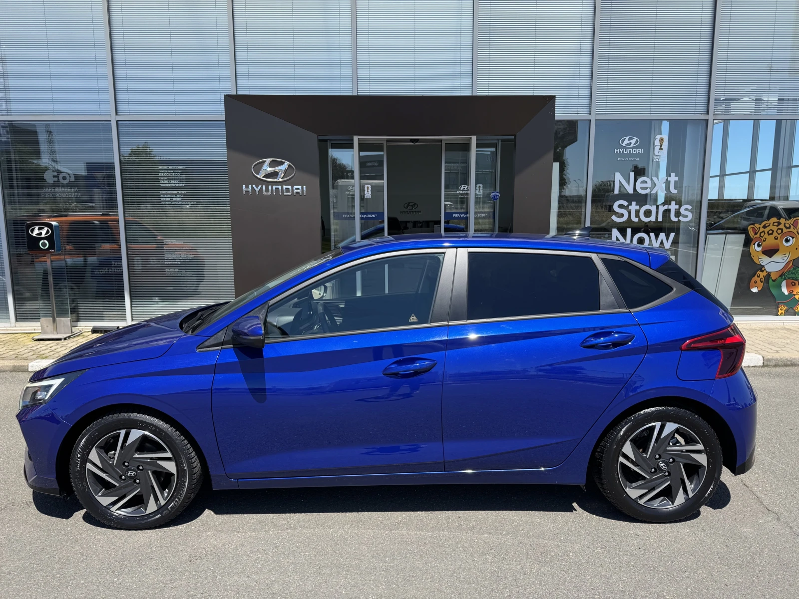 Hyundai I20 Exclusive No Navi & PAS, снимка 2 - Автомобили и джипове - 54915587