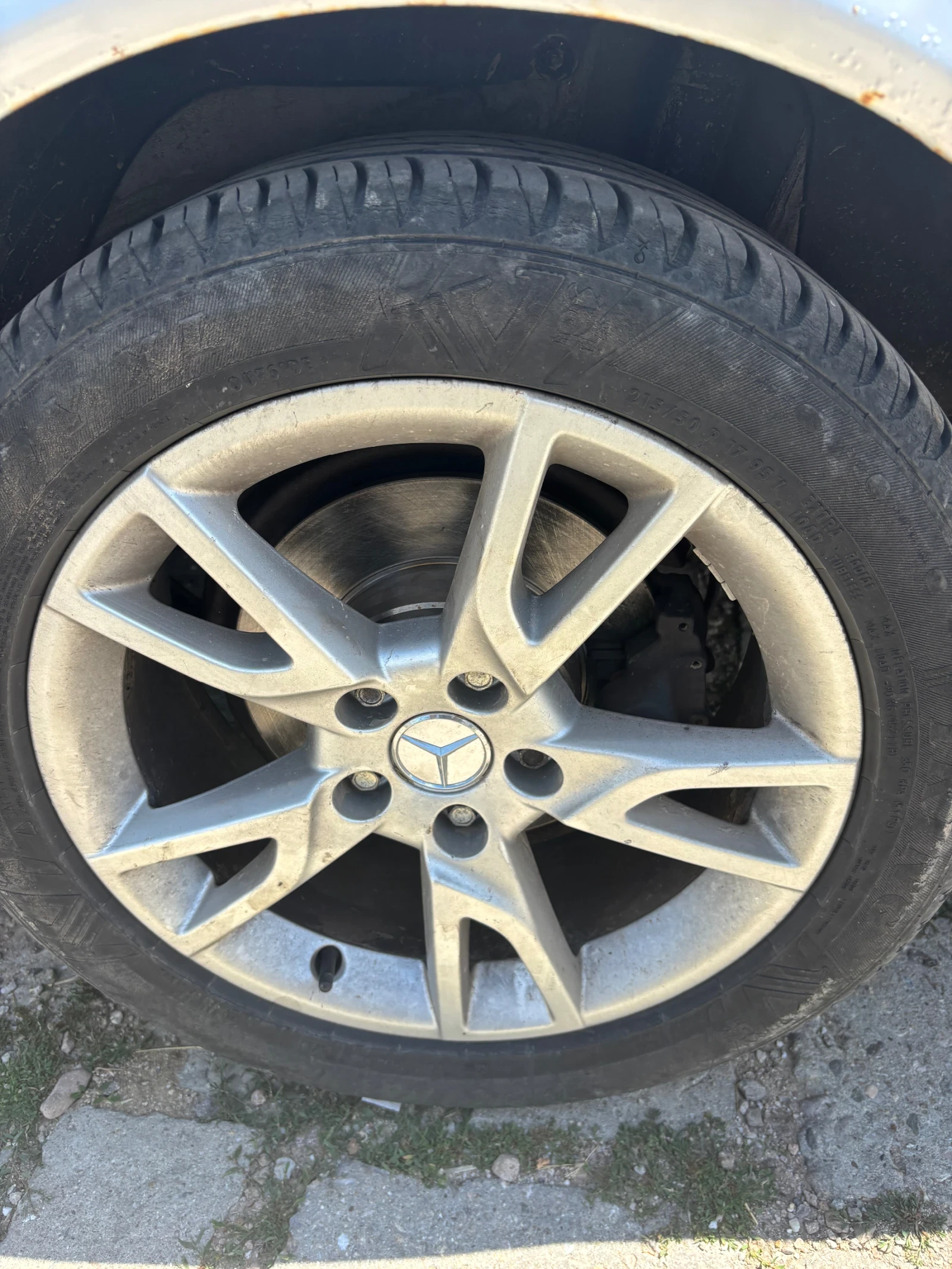 Mercedes-Benz E 270, снимка 4 - Автомобили и джипове - 55231630