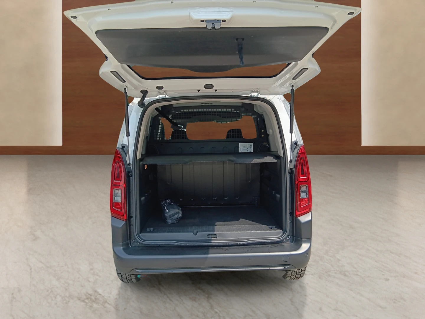Citroen Berlingo 1.5 BlueHDI, снимка 7 - Автомобили и джипове - 55398547