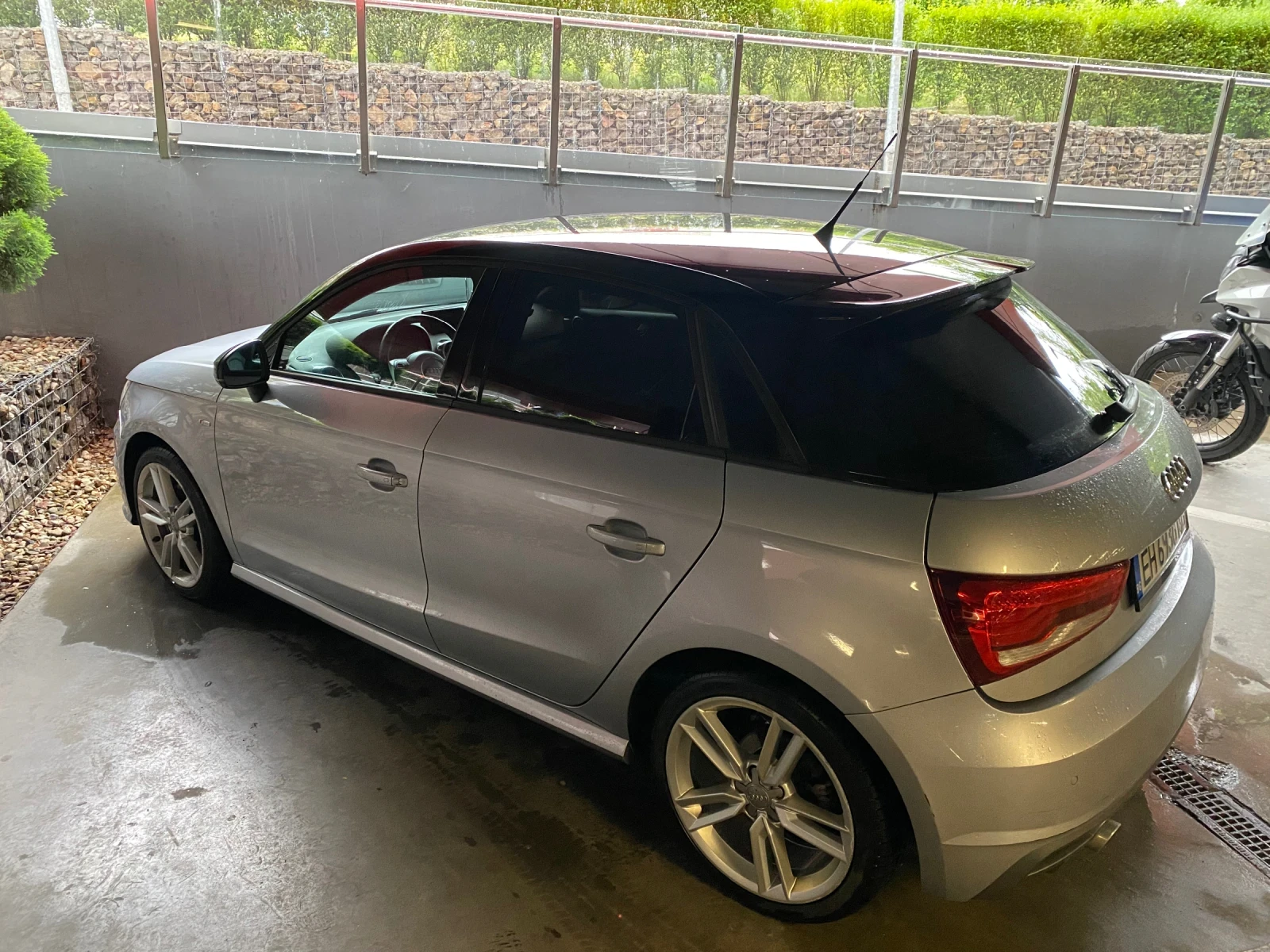 Audi A1, снимка 5 - Автомобили и джипове - 55709939