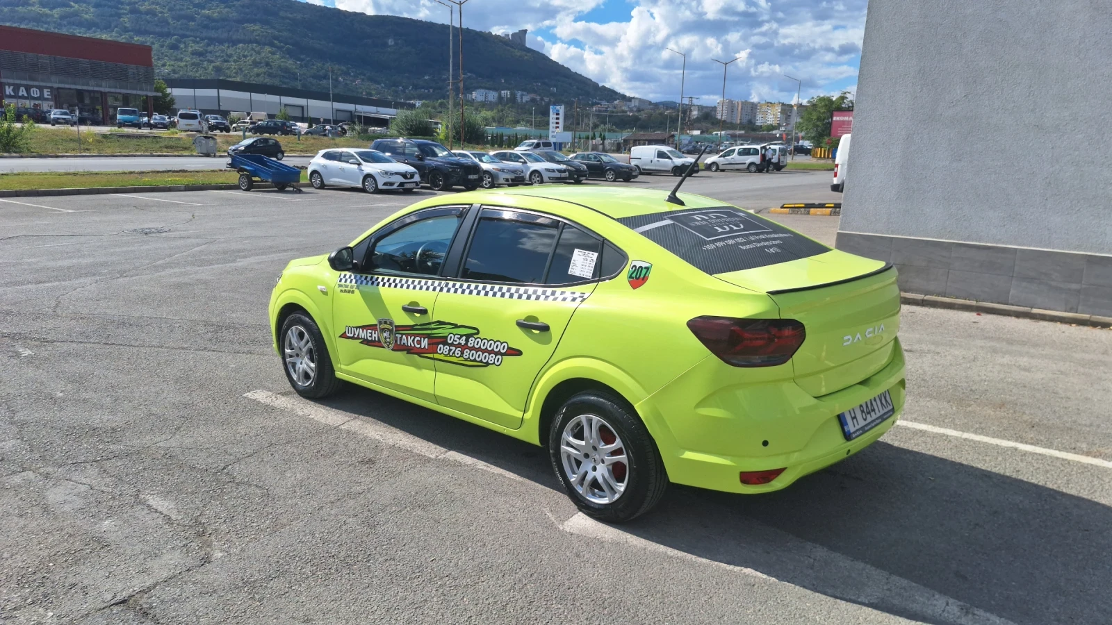 Dacia Logan, снимка 6 - Автомобили и джипове - 56073753