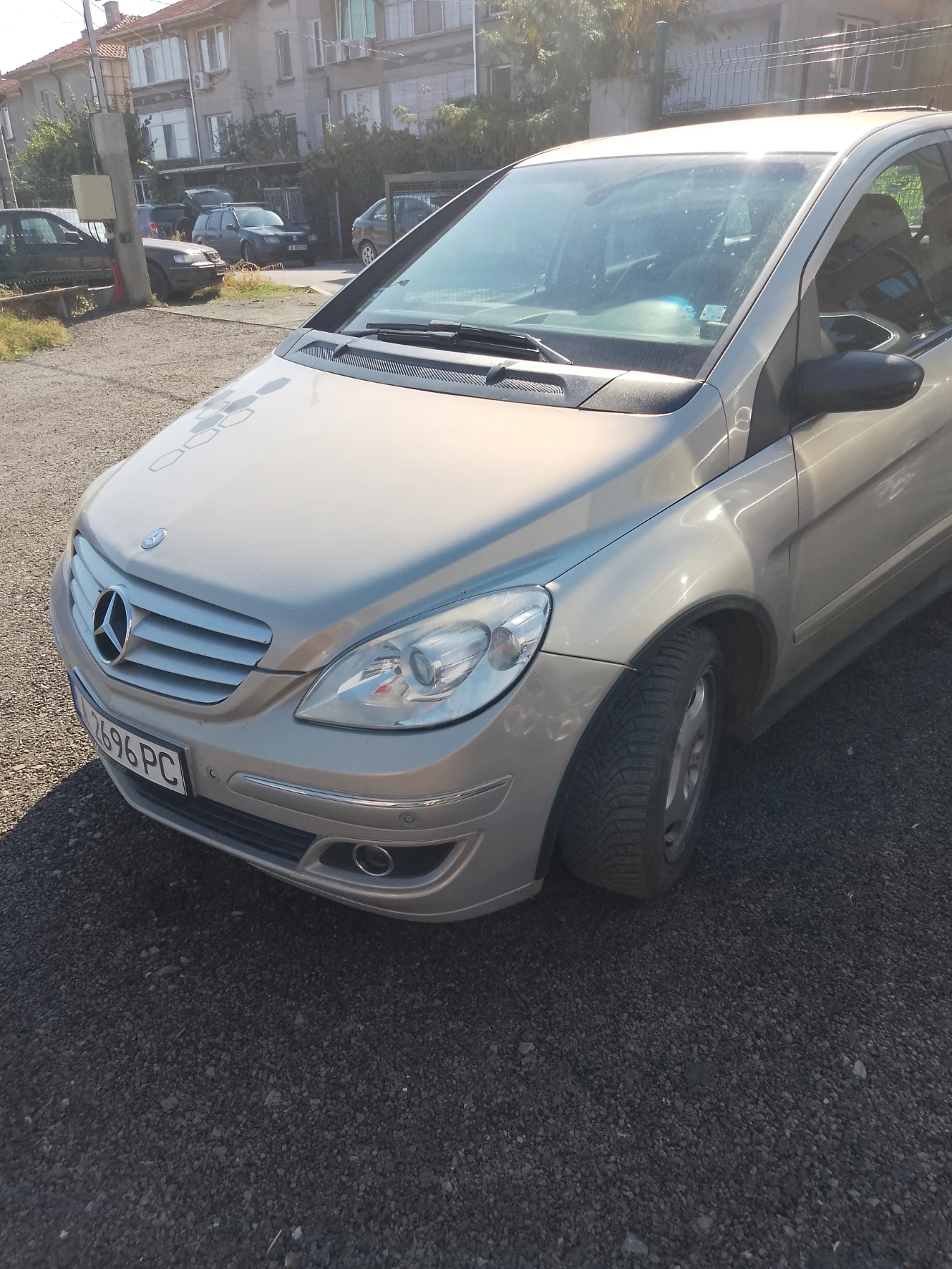 Mercedes-Benz B 180, снимка 5 - Автомобили и джипове - 56149638