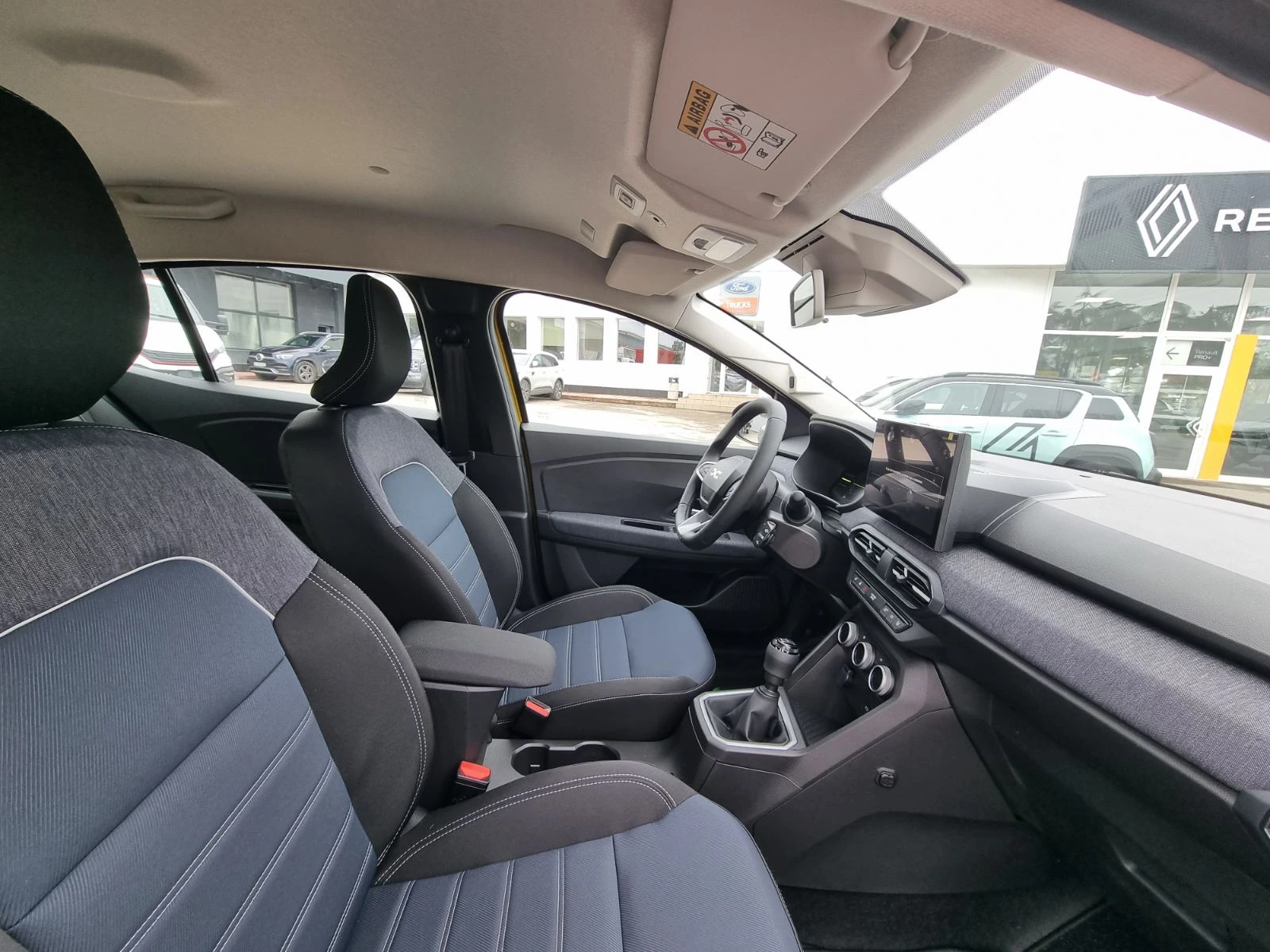 Dacia Logan Eco-G 120, снимка 15 - Автомобили и джипове - 56723241