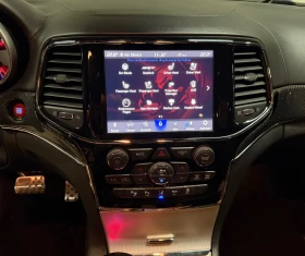 Jeep Grand cherokee 6.4 SRT/Facelift/Distronic/Panorama/Keyless/Harman, снимка 10