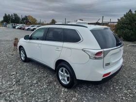 Mitsubishi Outlander 2.2DID, AUTO, NAVI, 4X4, 7места, снимка 2