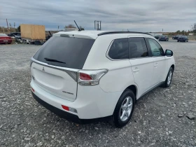 Mitsubishi Outlander 2.2DID, AUTO, NAVI, 4X4, 7места, снимка 4