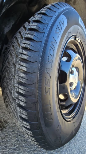 Dacia Duster компас, снимка 15