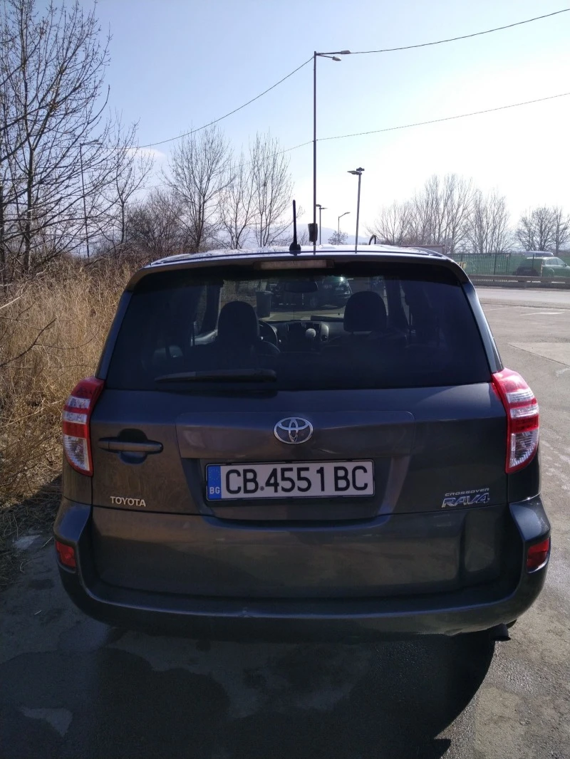 Toyota Rav4, снимка 6 - Автомобили и джипове - 43347220