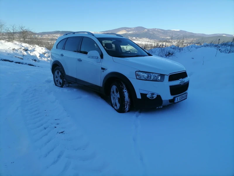 Chevrolet Captiva 2.2, снимка 1 - Автомобили и джипове - 47020226