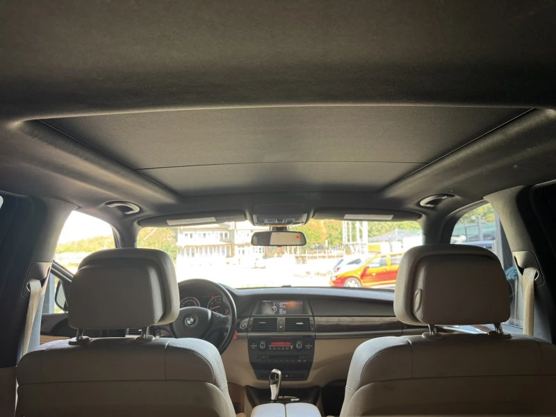 BMW X5 xDrive35i M-Paket, снимка 15 - Автомобили и джипове - 51201431