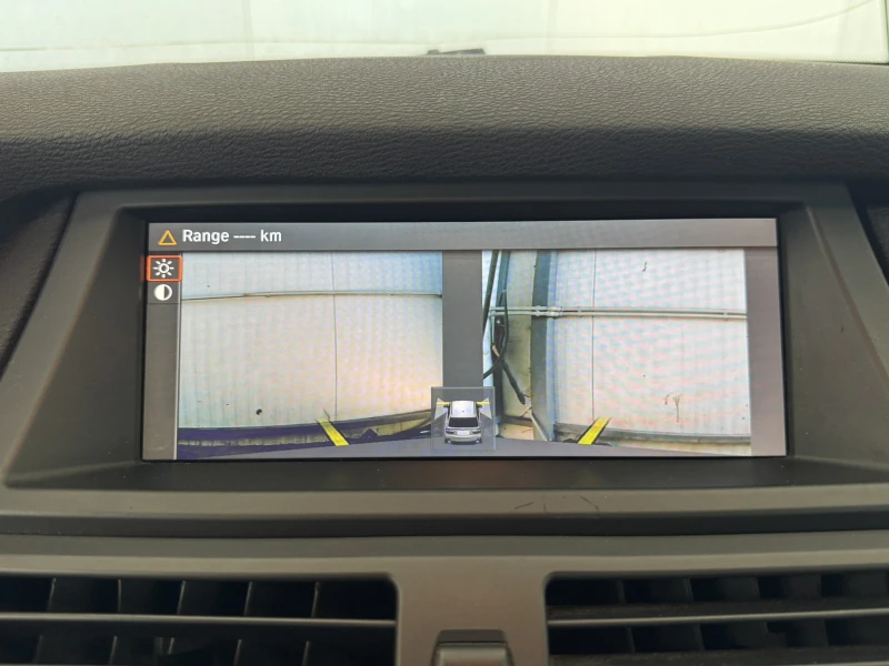 BMW X5 xDrive35i M-Paket, снимка 12 - Автомобили и джипове - 51201431