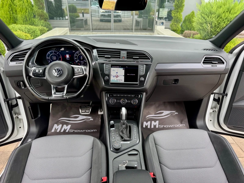 VW Tiguan R-LINE-DIGITAL-190-КС-4X4-KEY-GO-ДИСТРОНИК-КАМЕРА-, снимка 10 - Автомобили и джипове - 52212279