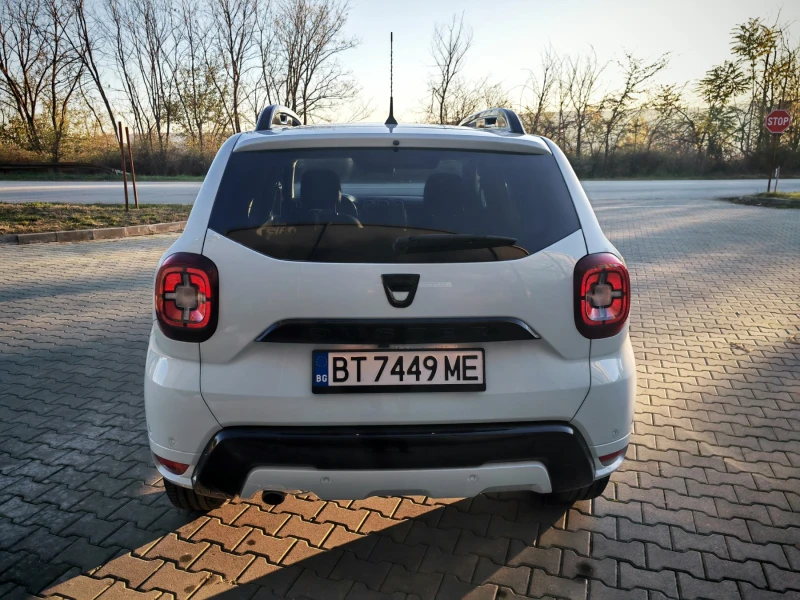 Dacia Duster, снимка 6 - Автомобили и джипове - 52525794